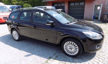 Ford Focus 1.8 i Titanium