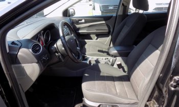 Ford Focus 1.8 i Titanium