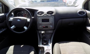 Ford Focus 1.8 i Titanium