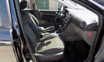 Ford Focus 1.8 i Titanium